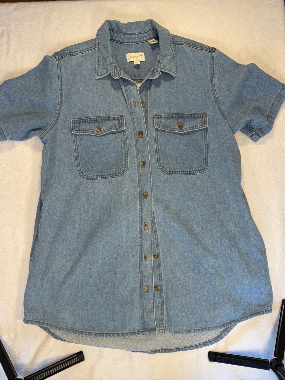Universal Thread Light Wash Denim Shirt Dress Size L Button Front Short Sleeve
